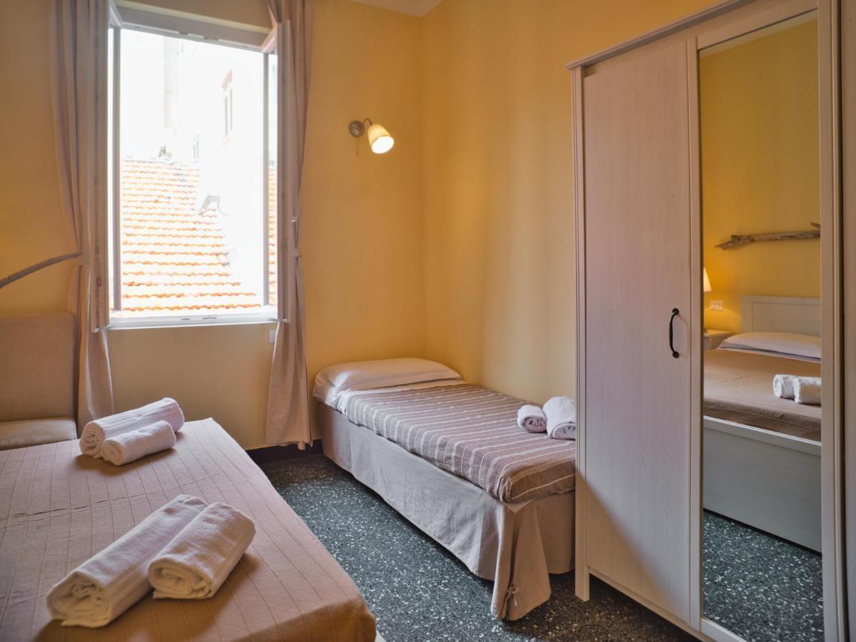 2 Passi Dal Mare Hotel Finale Ligure Exterior foto